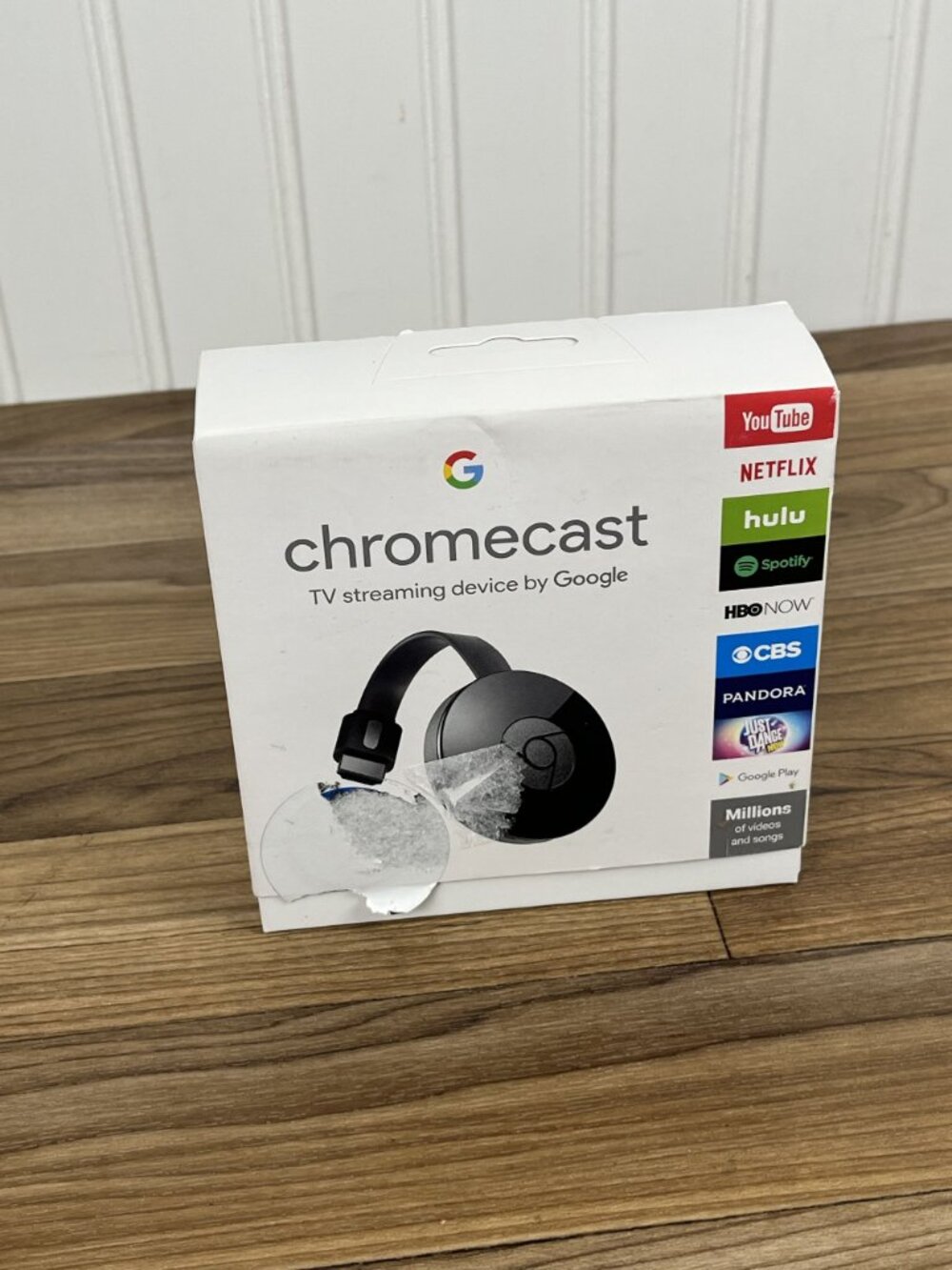 Google Chromecast NC2-6A5 HDMI TV Streaming Media Dongle Black 1080p Wi-Fi - Picture 2 of 6